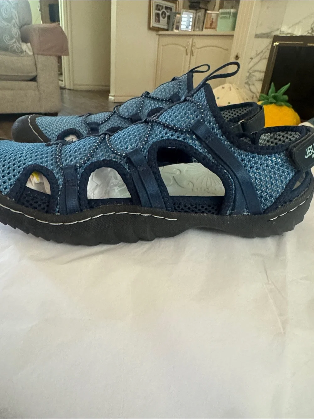 Like New, JBU Sport  water easy mesh sandals .